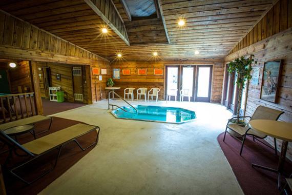 Northern Pine Inn ヘイワード エクステリア 写真